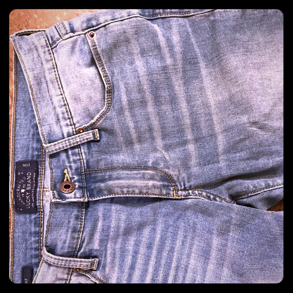 Lucky Straight Leg light blue wash jeans